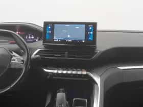 Peugeot 5008 (2022) thumbnail 8