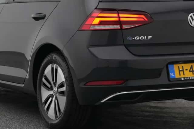 Volkswagen E-Golf (2020) thumbnail 19