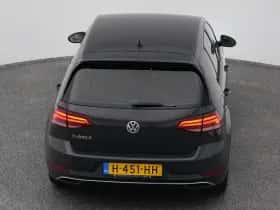 Volkswagen E-Golf (2020) thumbnail 29