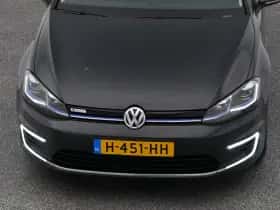 Volkswagen E-Golf (2020) thumbnail 31