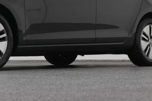 Volkswagen E-Golf (2020) thumbnail 38