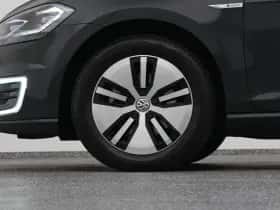 Volkswagen E-Golf (2020) thumbnail 40