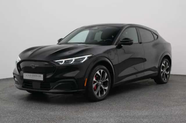 Ford Mustang (2024) thumbnail 1