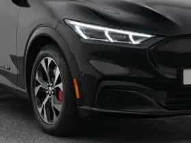 Ford Mustang (2024) thumbnail 18