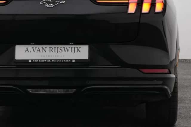 Ford Mustang (2024) thumbnail 21