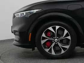 Ford Mustang (2024) thumbnail 22