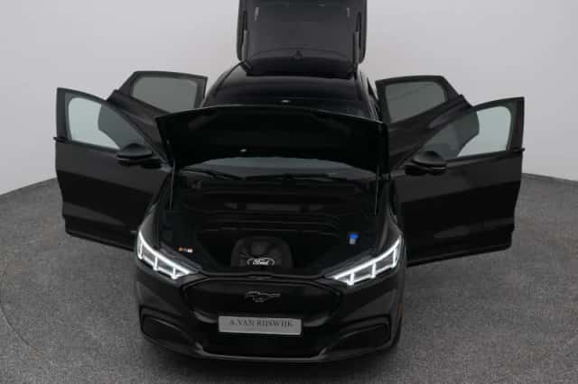 Ford Mustang (2024) thumbnail 28