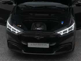 Ford Mustang (2024) thumbnail 32