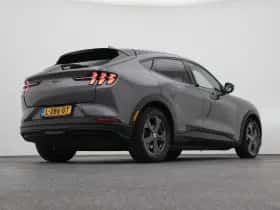 Ford Mustang (2021) thumbnail 17