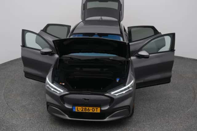 Ford Mustang (2021) thumbnail 28
