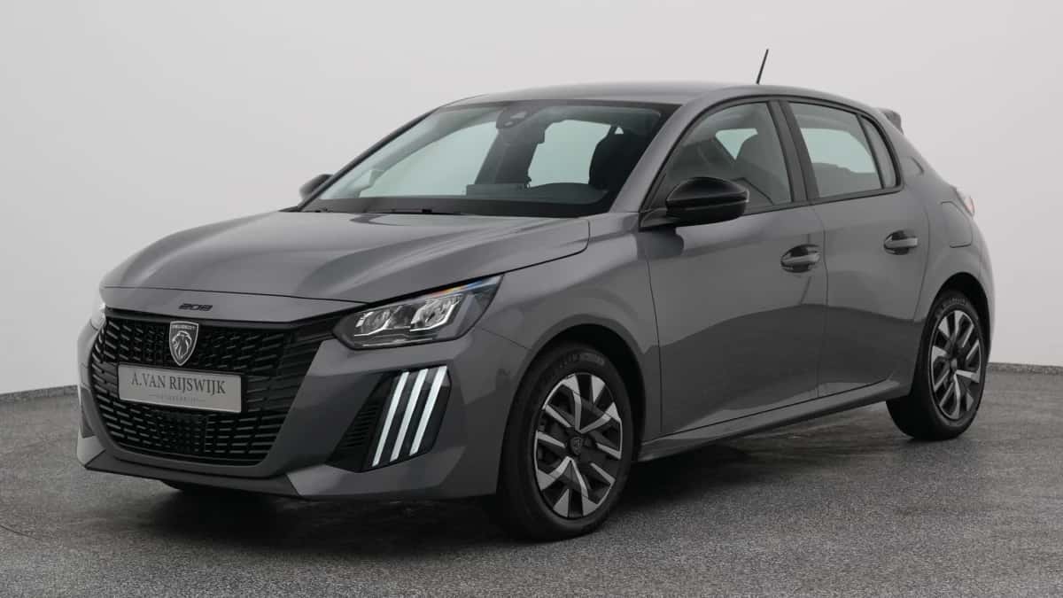 Peugeot 208 (2024) — foto 1