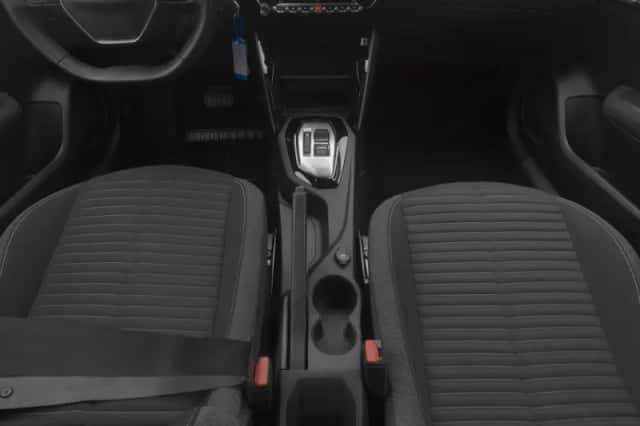 Peugeot 208 (2024) thumbnail 12