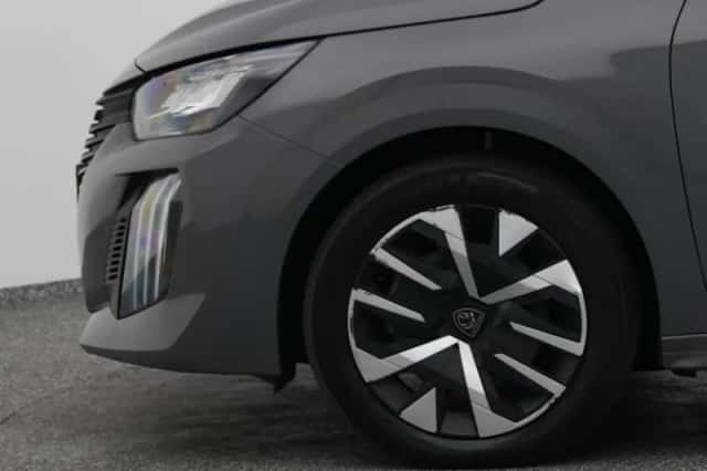Peugeot 208 (2024) thumbnail 21
