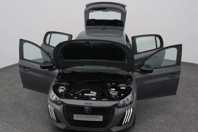 Peugeot 208 (2024) thumbnail 27