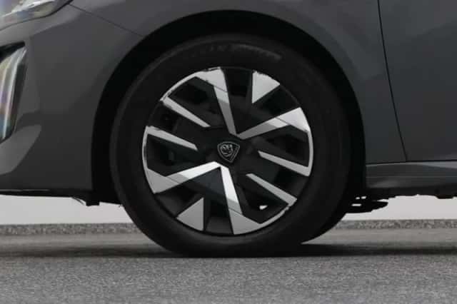 Peugeot 208 (2024) thumbnail 39