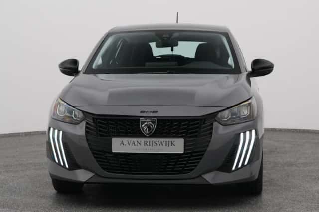 Peugeot 208 (2024) thumbnail 9
