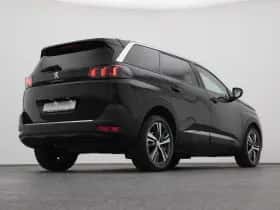 Peugeot 5008 (2021) thumbnail 16