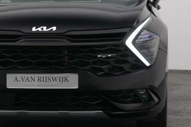 Kia Sportage (2022) thumbnail 17