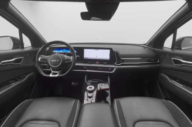 Kia Sportage (2022) thumbnail 3