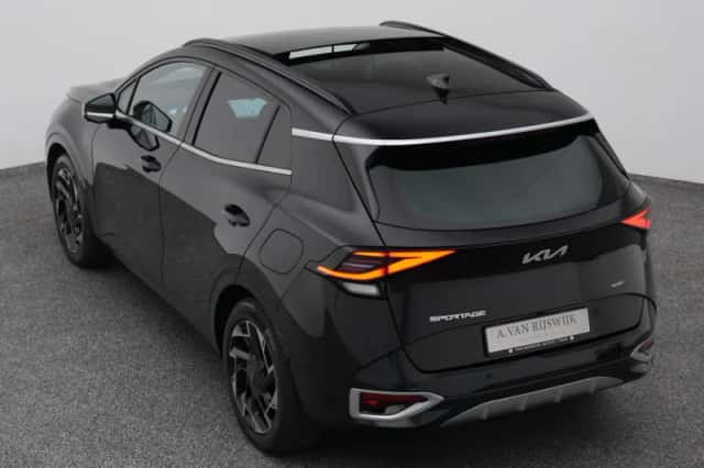 Kia Sportage (2022) thumbnail 23