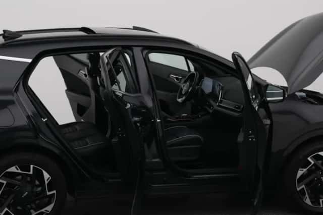 Kia Sportage (2022) thumbnail 32