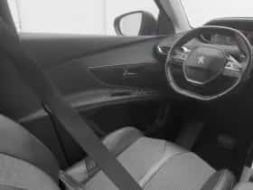 Peugeot 3008 (2022) thumbnail 11