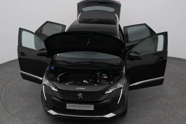 Peugeot 3008 (2022) thumbnail 27