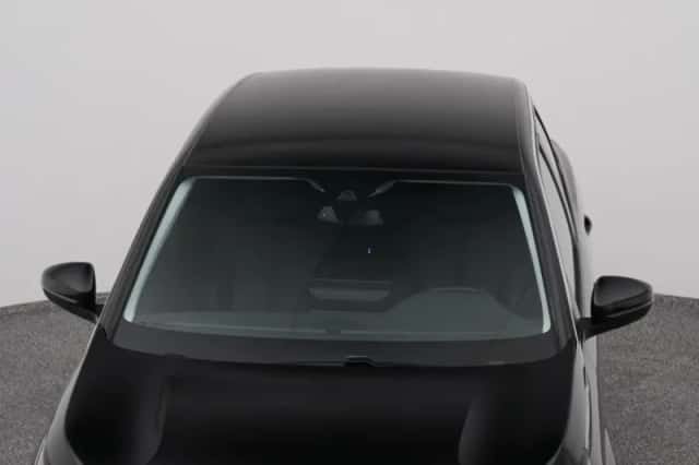 Peugeot 3008 (2022) thumbnail 32