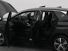 Peugeot 3008 (2022) thumbnail 33