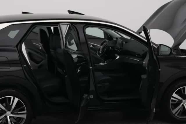 Peugeot 3008 (2022) thumbnail 34