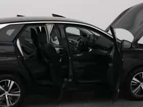 Peugeot 3008 (2022) thumbnail 34