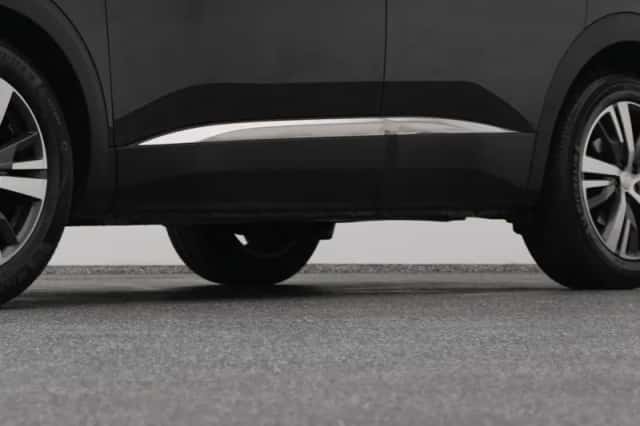 Peugeot 3008 (2022) thumbnail 37