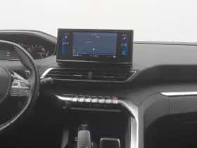 Peugeot 3008 (2022) thumbnail 8
