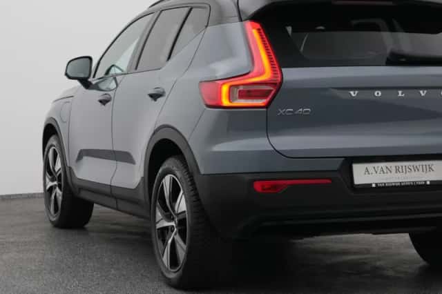 Volvo XC40 (2021) thumbnail 18