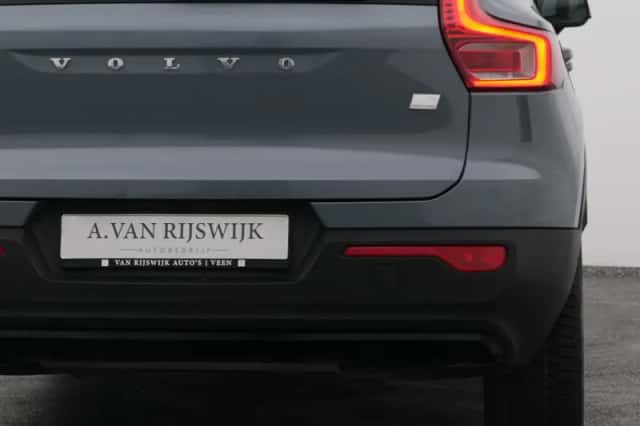 Volvo XC40 (2021) thumbnail 20