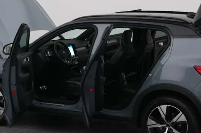 Volvo XC40 (2021) thumbnail 33