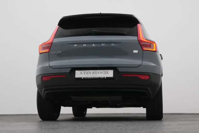 Volvo XC40 (2021) thumbnail 36