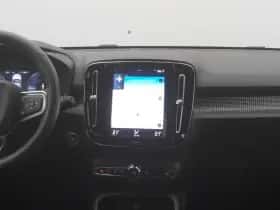 Volvo XC40 (2021) thumbnail 8