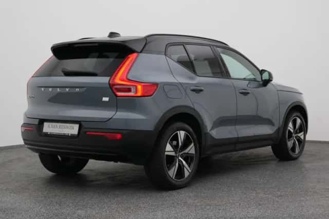 Volvo XC40 (2021) thumbnail 6
