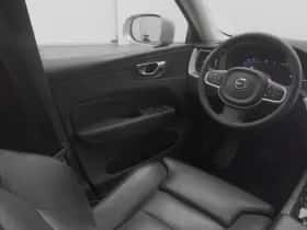 Volvo XC60 (2021) thumbnail 11