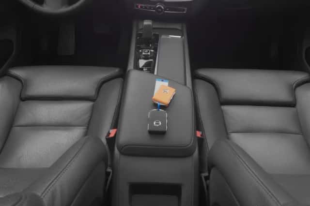 Volvo XC60 (2021) thumbnail 12