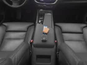 Volvo XC60 (2021) thumbnail 12