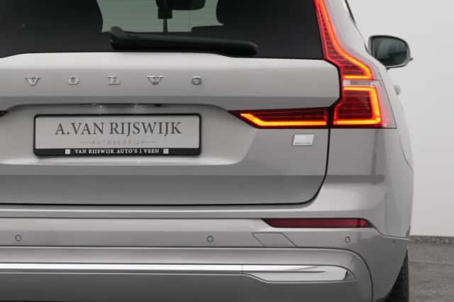 Volvo XC60 (2021) thumbnail 20