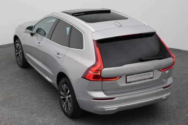 Volvo XC60 (2021) thumbnail 25