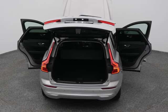Volvo XC60 (2021) thumbnail 29