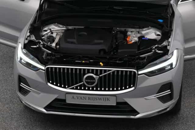 Volvo XC60 (2021) thumbnail 31