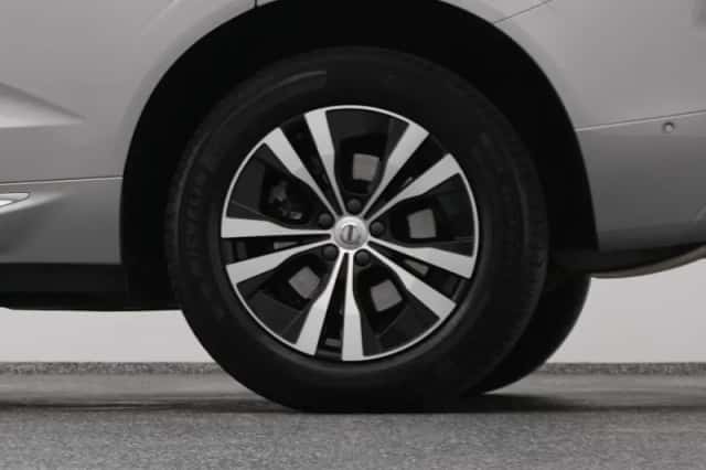 Volvo XC60 (2021) thumbnail 40