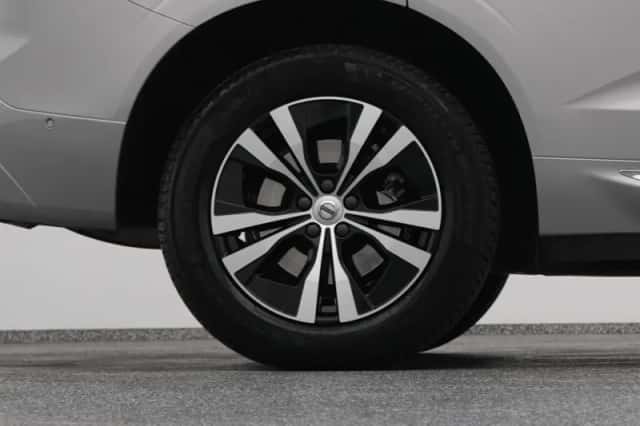 Volvo XC60 (2021) thumbnail 41
