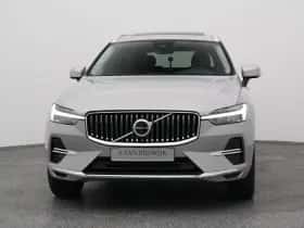 Volvo XC60 (2021) thumbnail 9