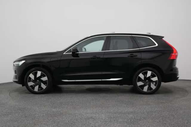 Volvo XC60 (2023) thumbnail 13